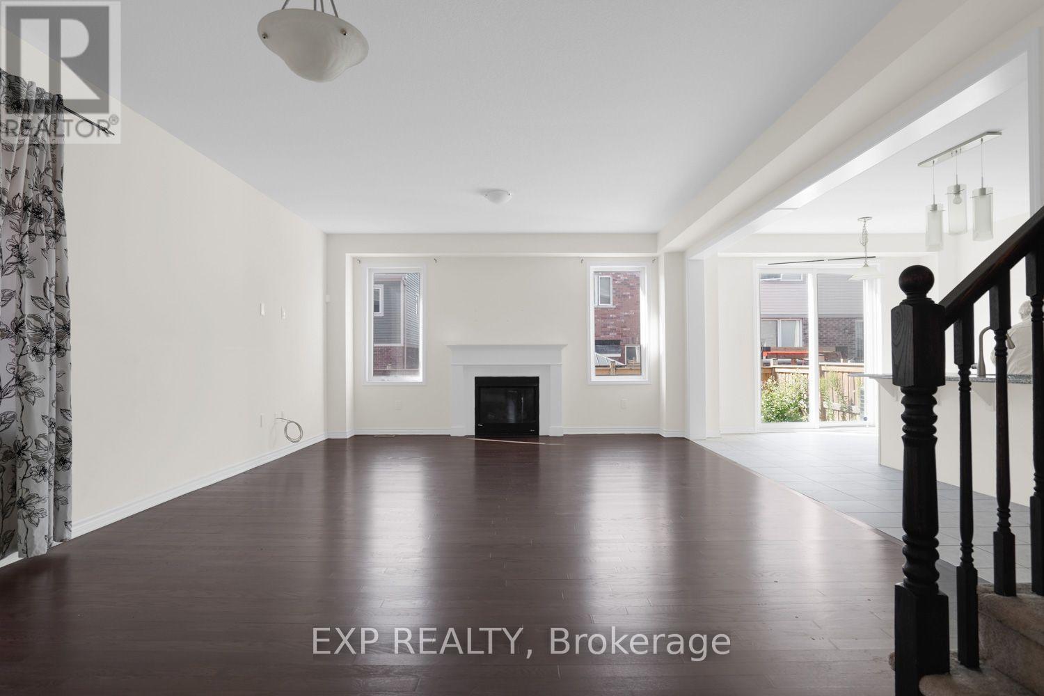 353 GROVEHILL CRESCENT - 6