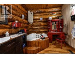 Den - South Sask River Front Acreage, Prince Albert Rm No  461, SK S6V5P9 Photo 16