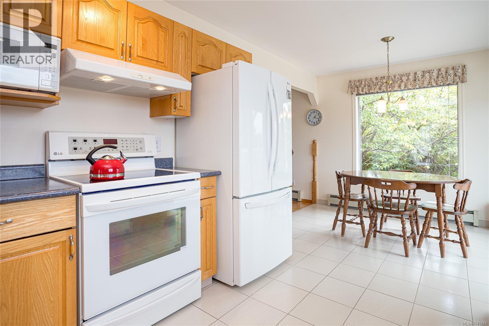 6113 Denali Dr - 9