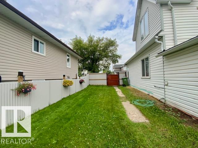 4505 53 ST - Image 35