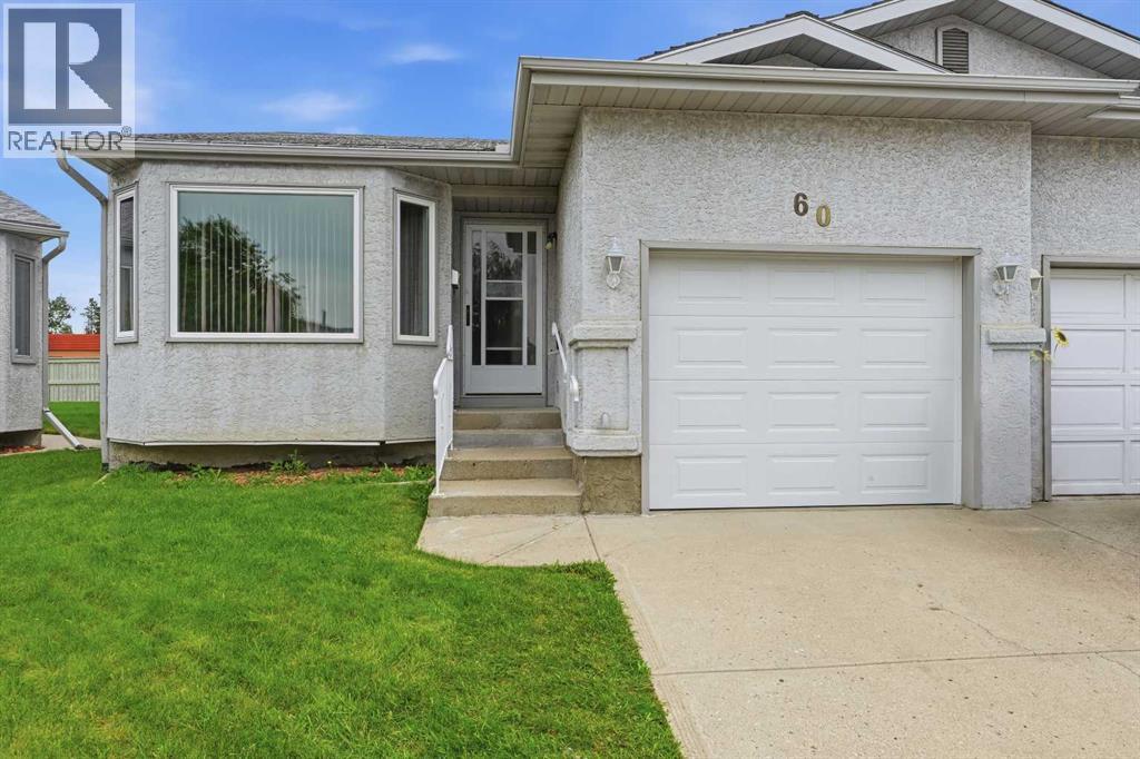 60 Rundlelawn Green NE, Rundle, Calgary photo 2