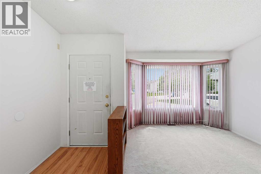 60 Rundlelawn Green NE, Rundle, Calgary photo 5