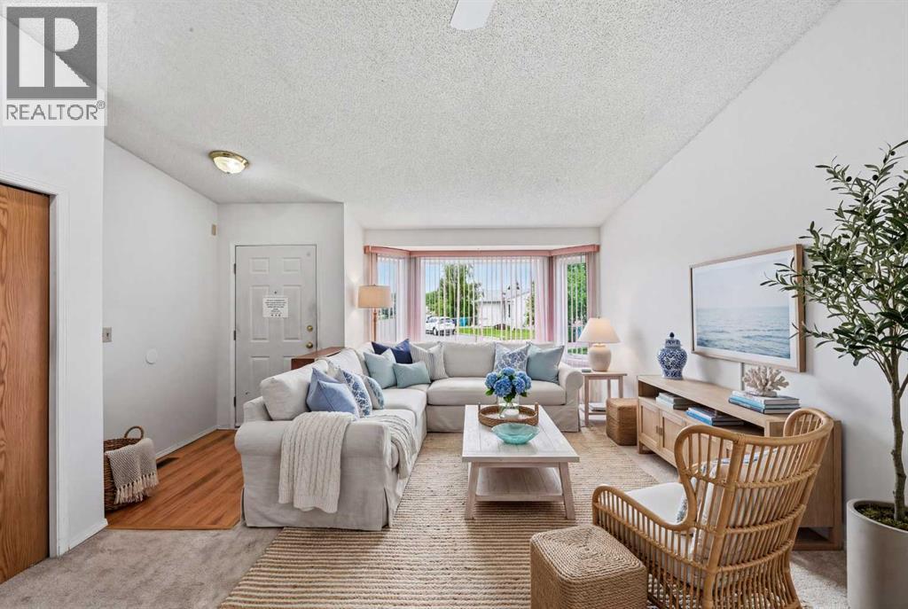 60 Rundlelawn Green NE - 19