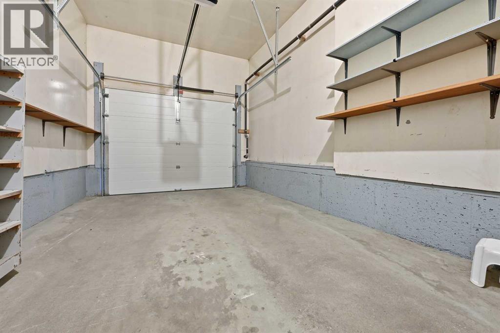 60 Rundlelawn Green NE - 25