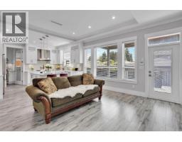 7158 Hastings Street, Burnaby, BC V5A1G6 Photo 8