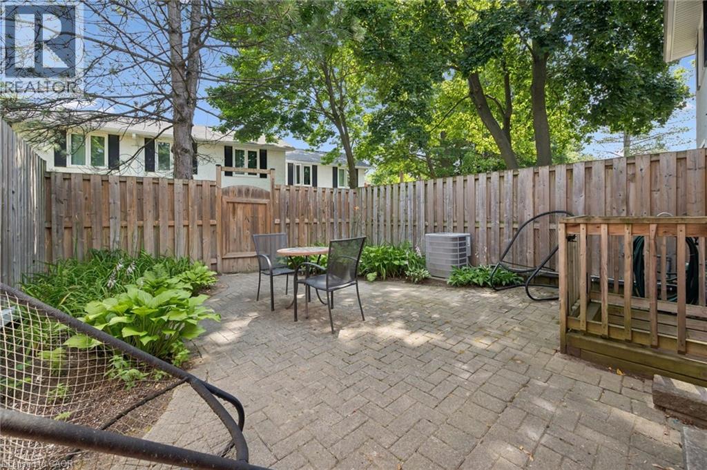 #3 431 KEATS Way - 30