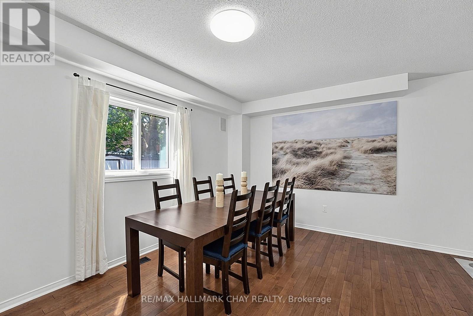 11 DUGDALE AVENUE - 10