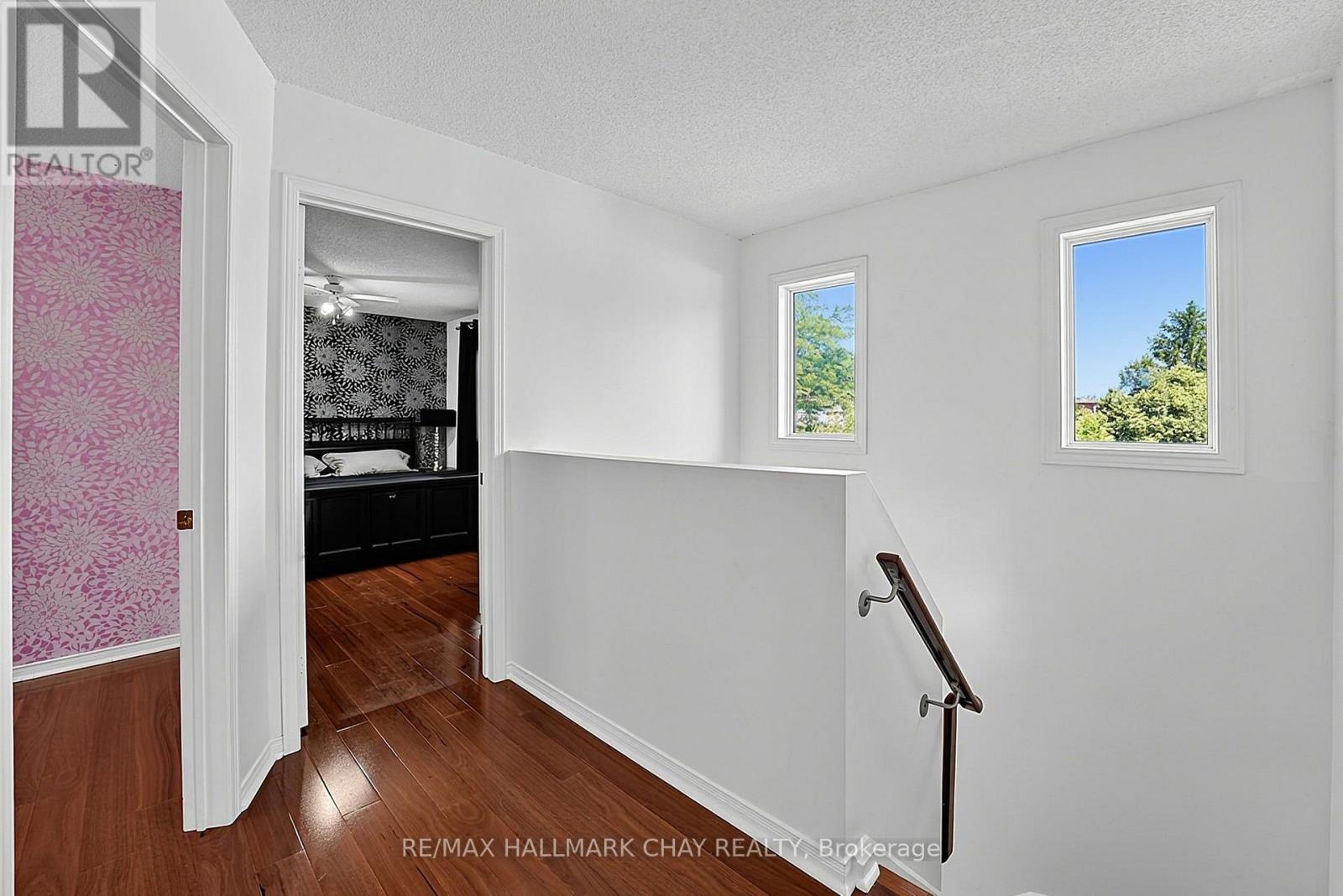 11 DUGDALE AVENUE - 21