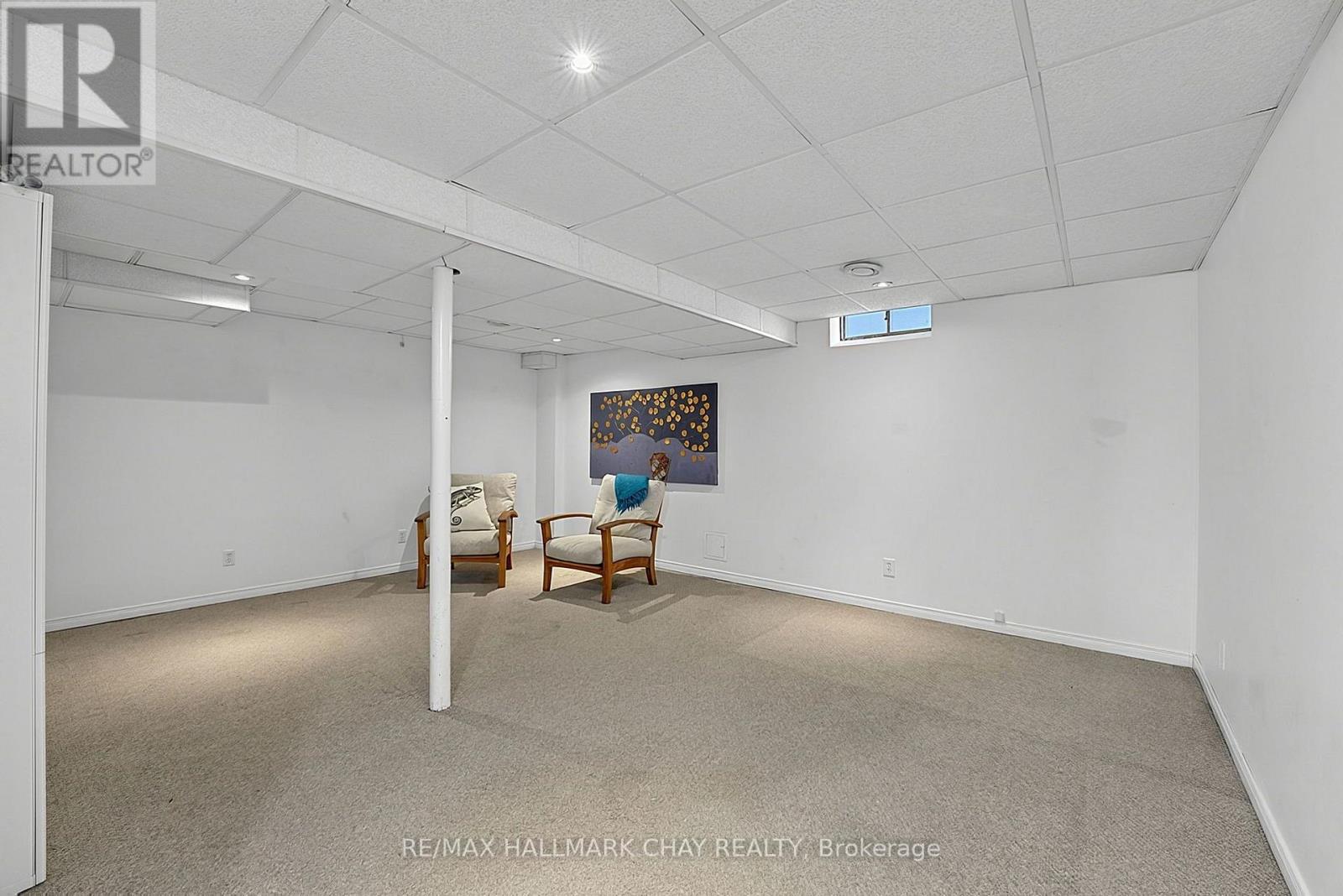 11 DUGDALE AVENUE - 31