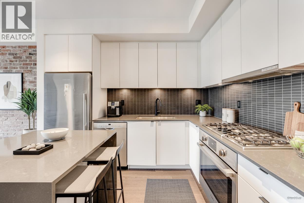 406 83 MOODY STREET, Port Moody