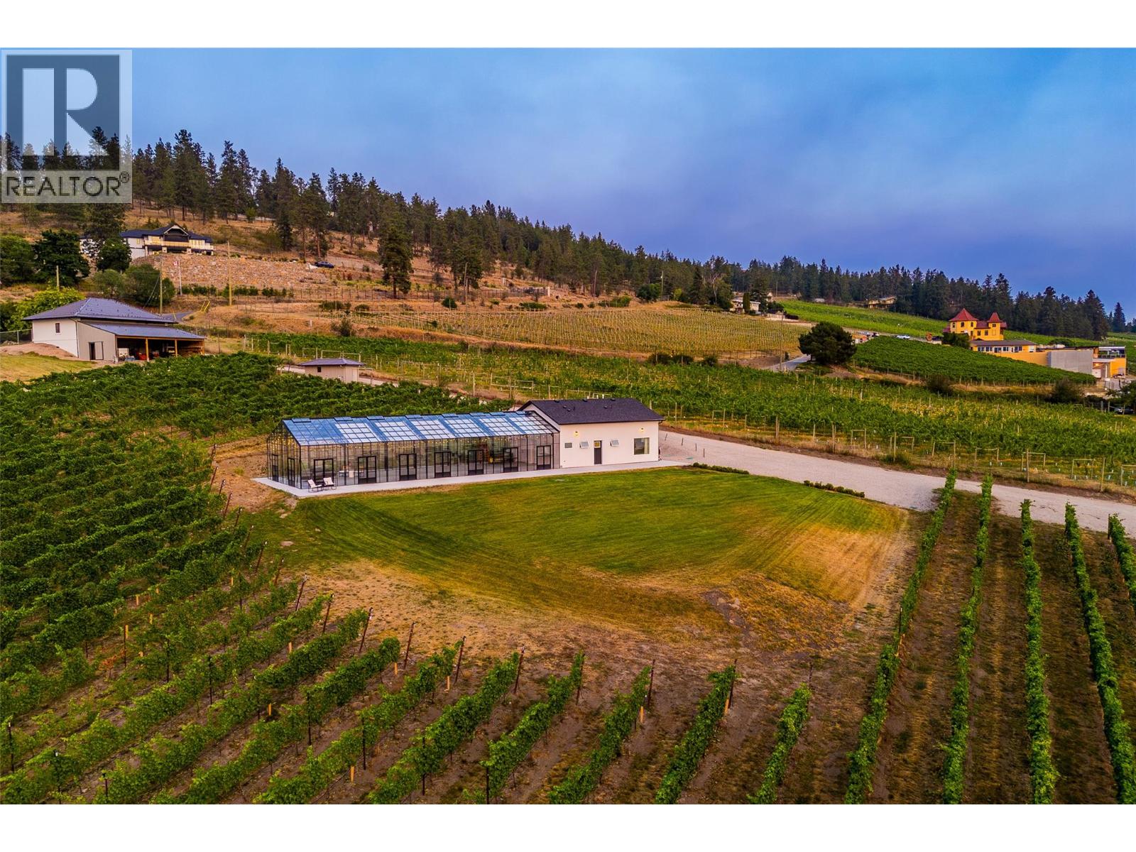 1090 Camp Road, Lake Country