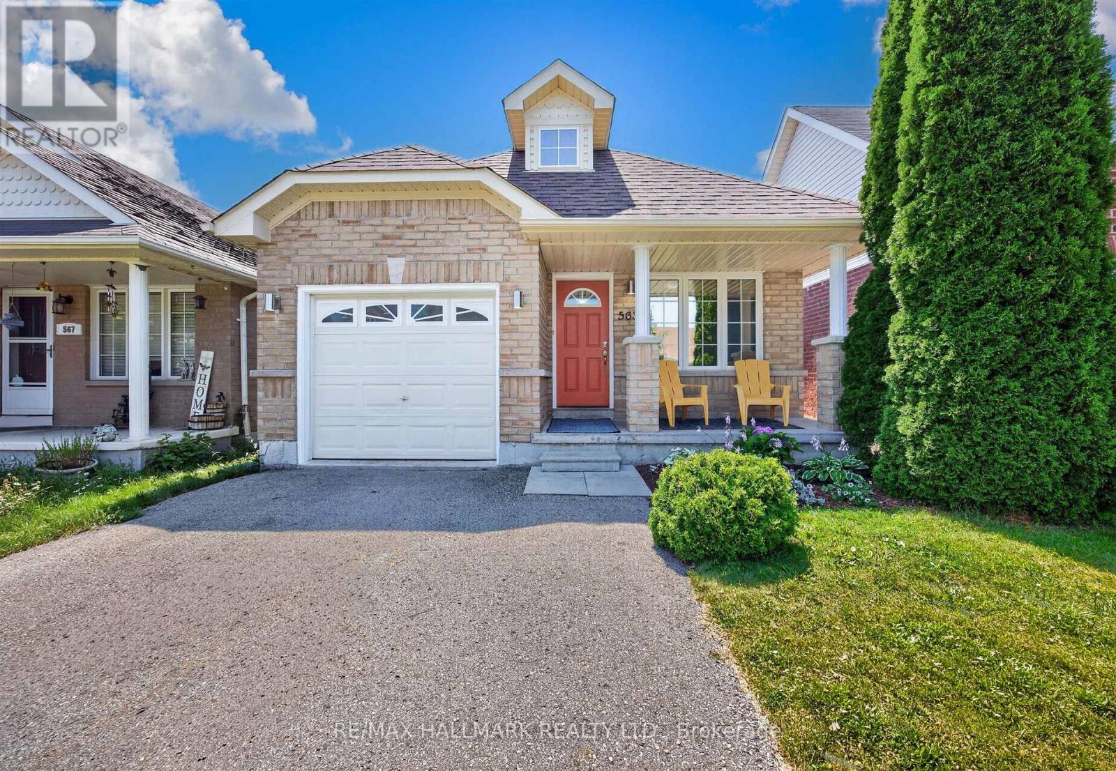 563 LUPLE AVENUE - 1