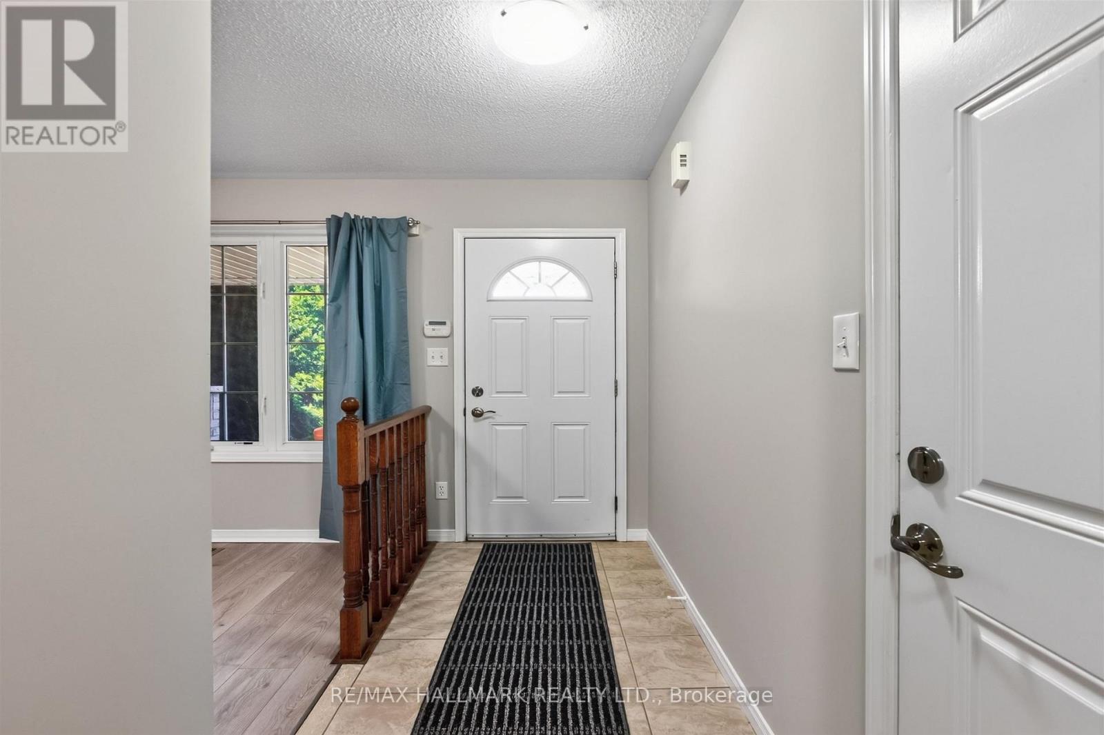 563 LUPLE AVENUE - 8