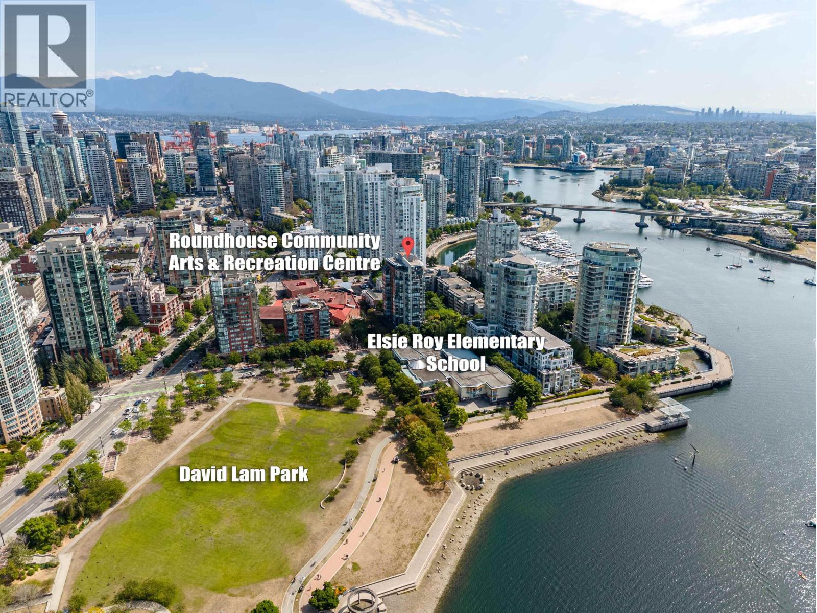 18C 139 DRAKE STREET, Vancouver