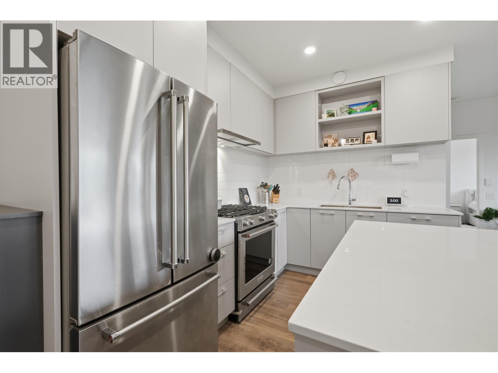 611 741 ANSKAR COURT, Coquitlam