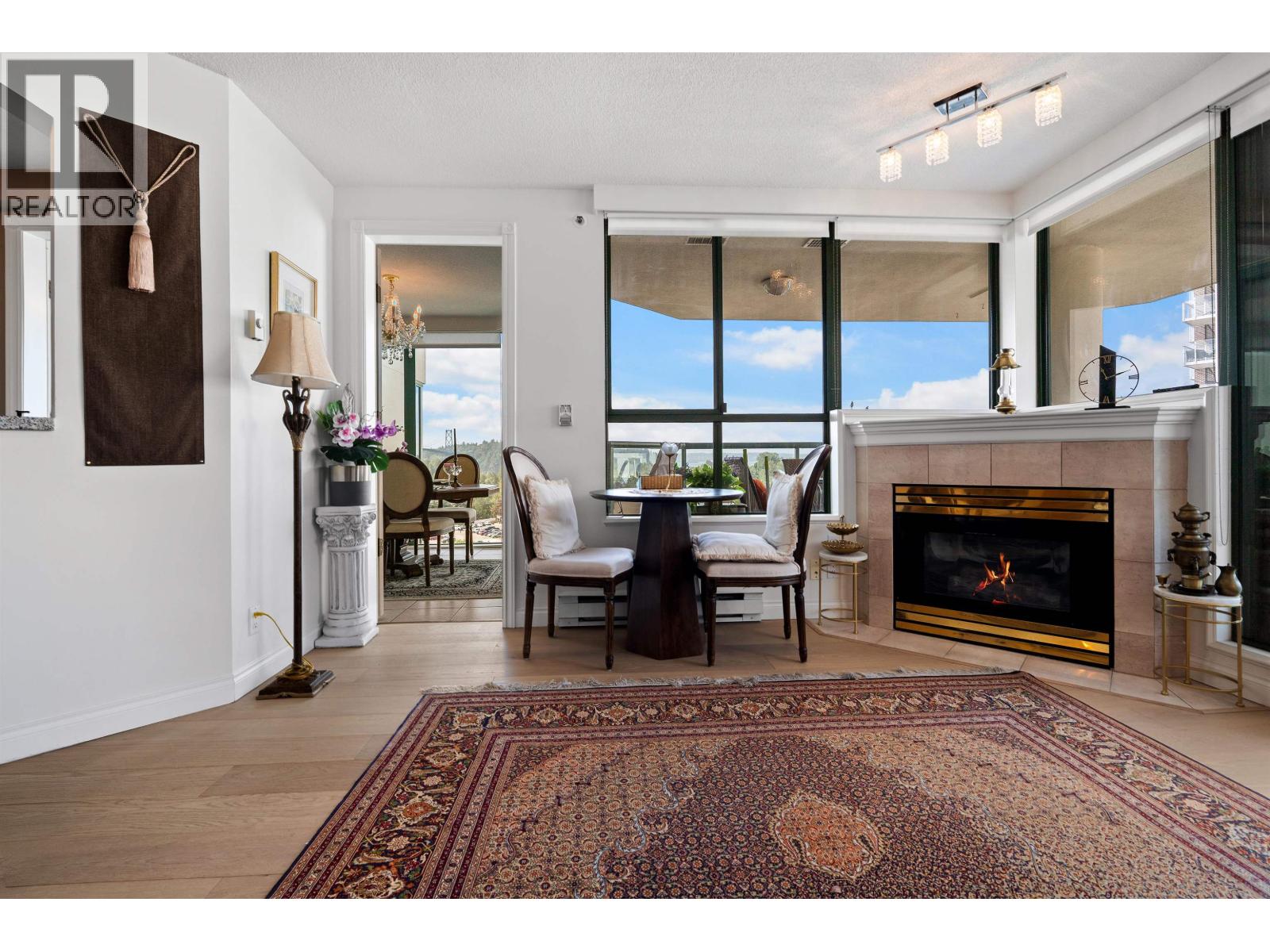 12D 328 TAYLOR WAY, West Vancouver
