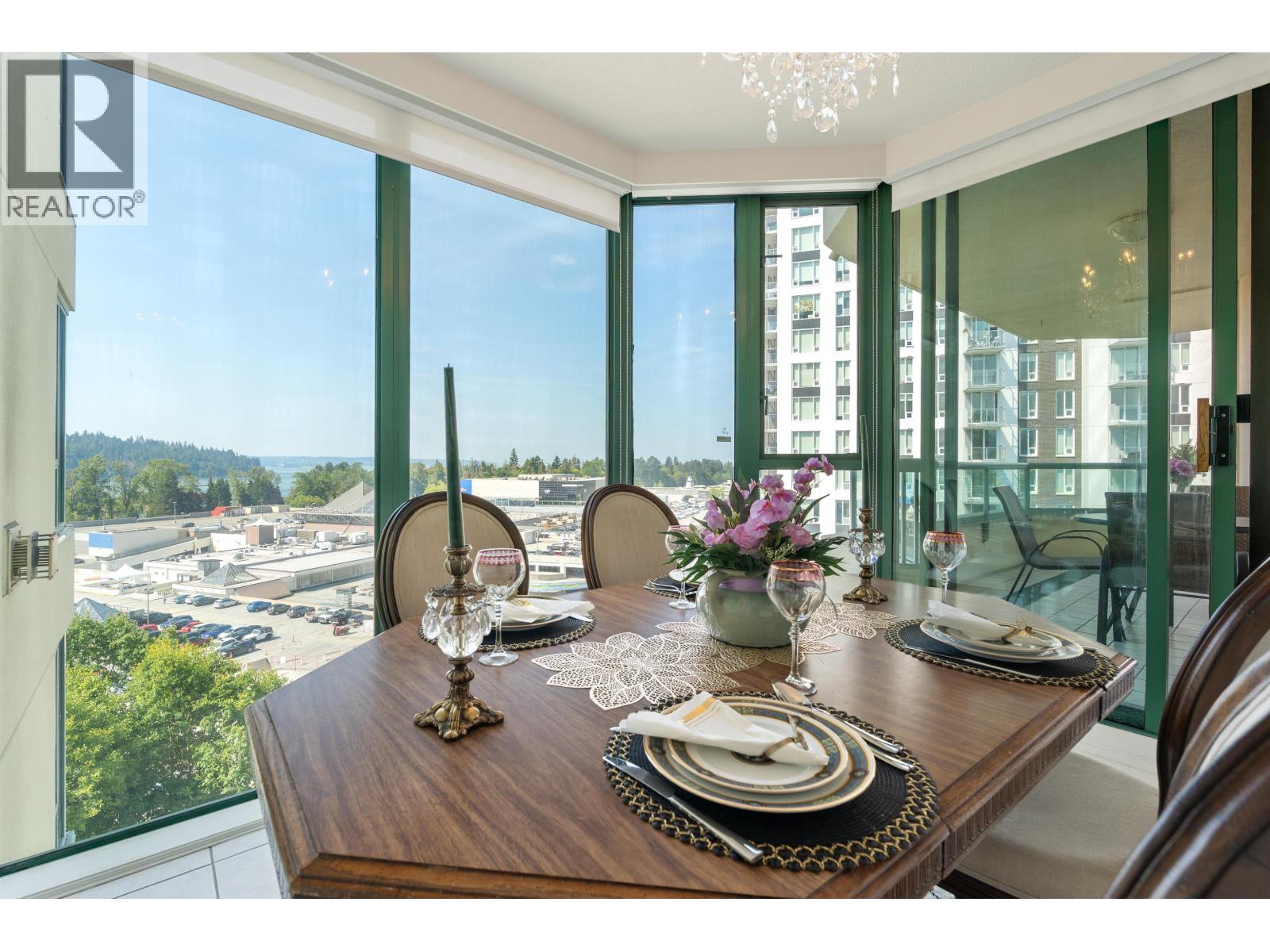 12D 328 TAYLOR WAY, West Vancouver