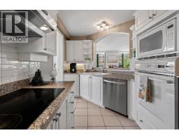 12d 328 Taylor Way, West Vancouver, BC V7T2Y1 Photo 19