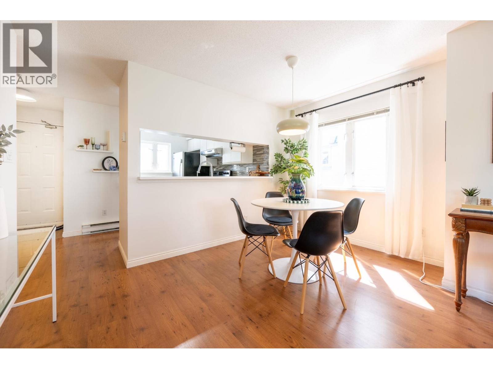 209 643 W 7TH AVENUE, Vancouver