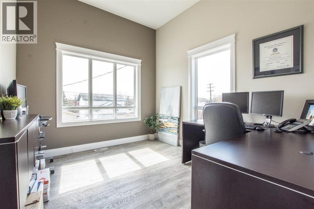 9901 97 Avenue - Photo 9