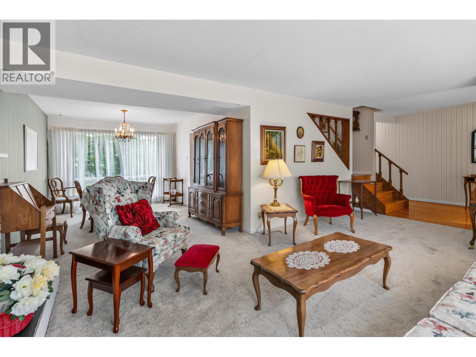 1960 GARDEN DRIVE - 3