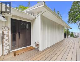 Primary Bedroom - 2158 Roberts Road, Powell River, BC V8A0M8 Photo 6