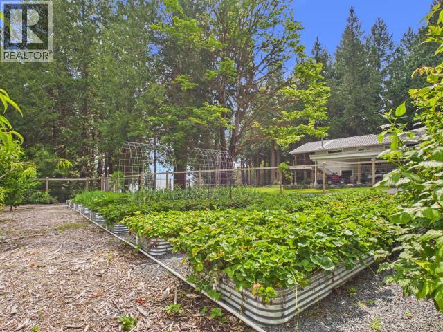 2158 ROBERTS ROAD - 98