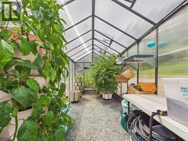 2158 ROBERTS ROAD - 96