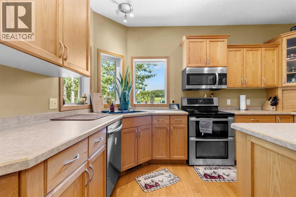 261 Range Road, Rural Lacombe County