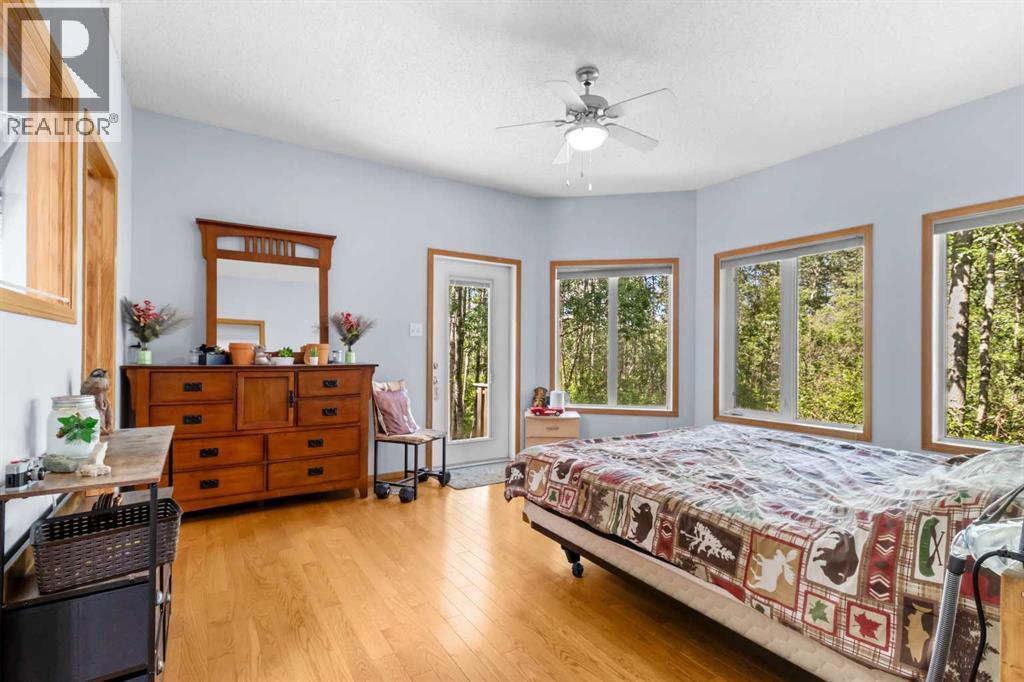 261 Range Road, Rural Lacombe County