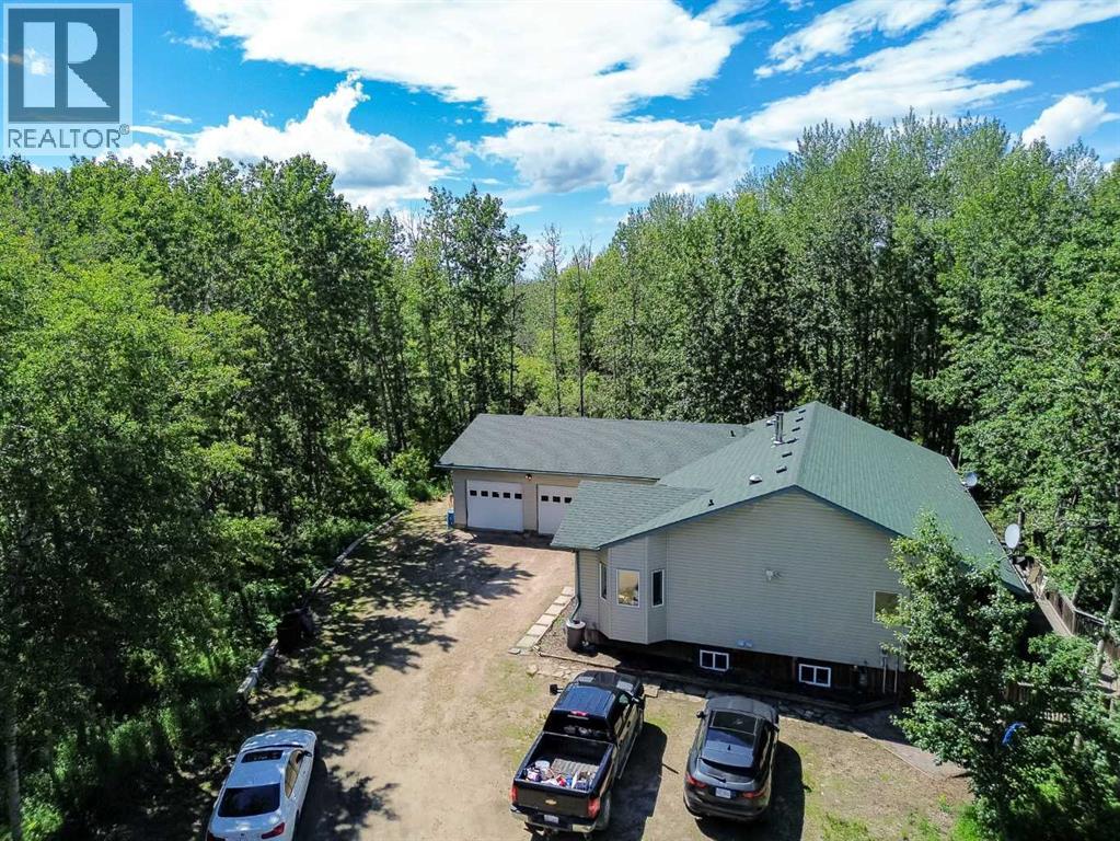 261 Range Road, Rural Lacombe County