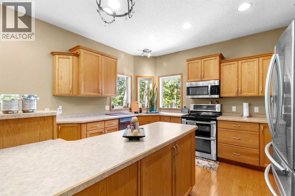 261 Range Road, Rural Lacombe County