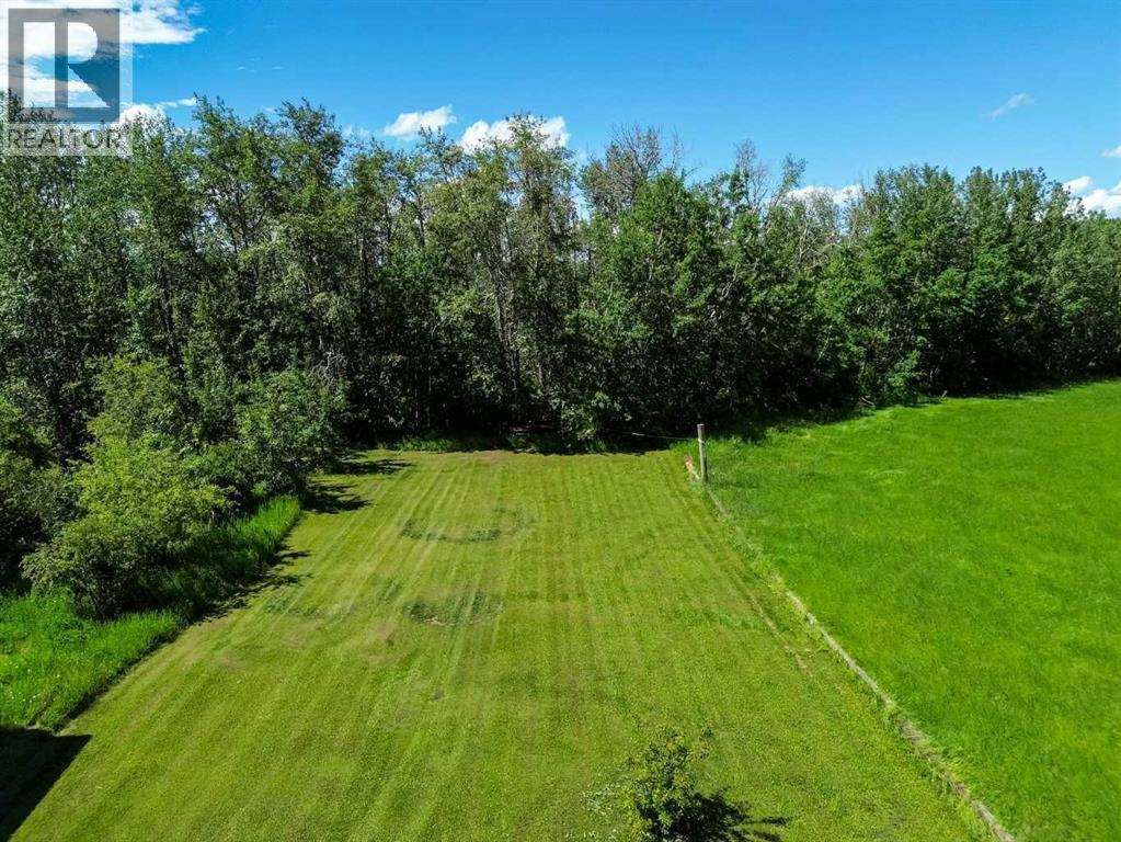 261 Range Road, Rural Lacombe County
