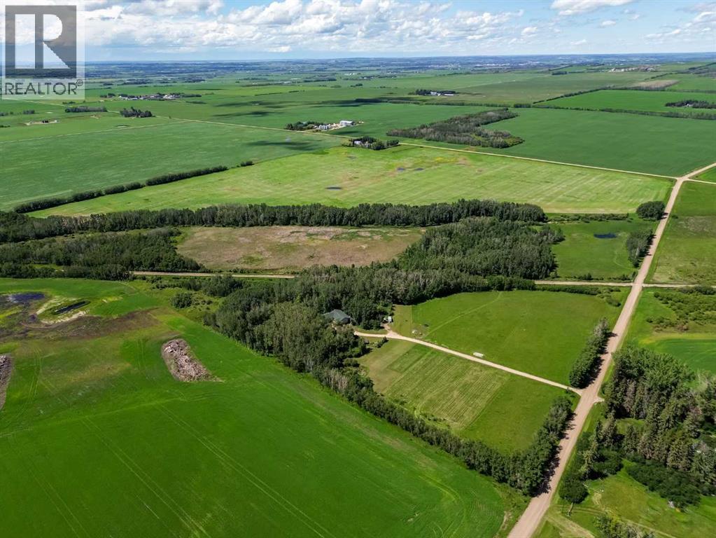 261 Range Road, Rural Lacombe County