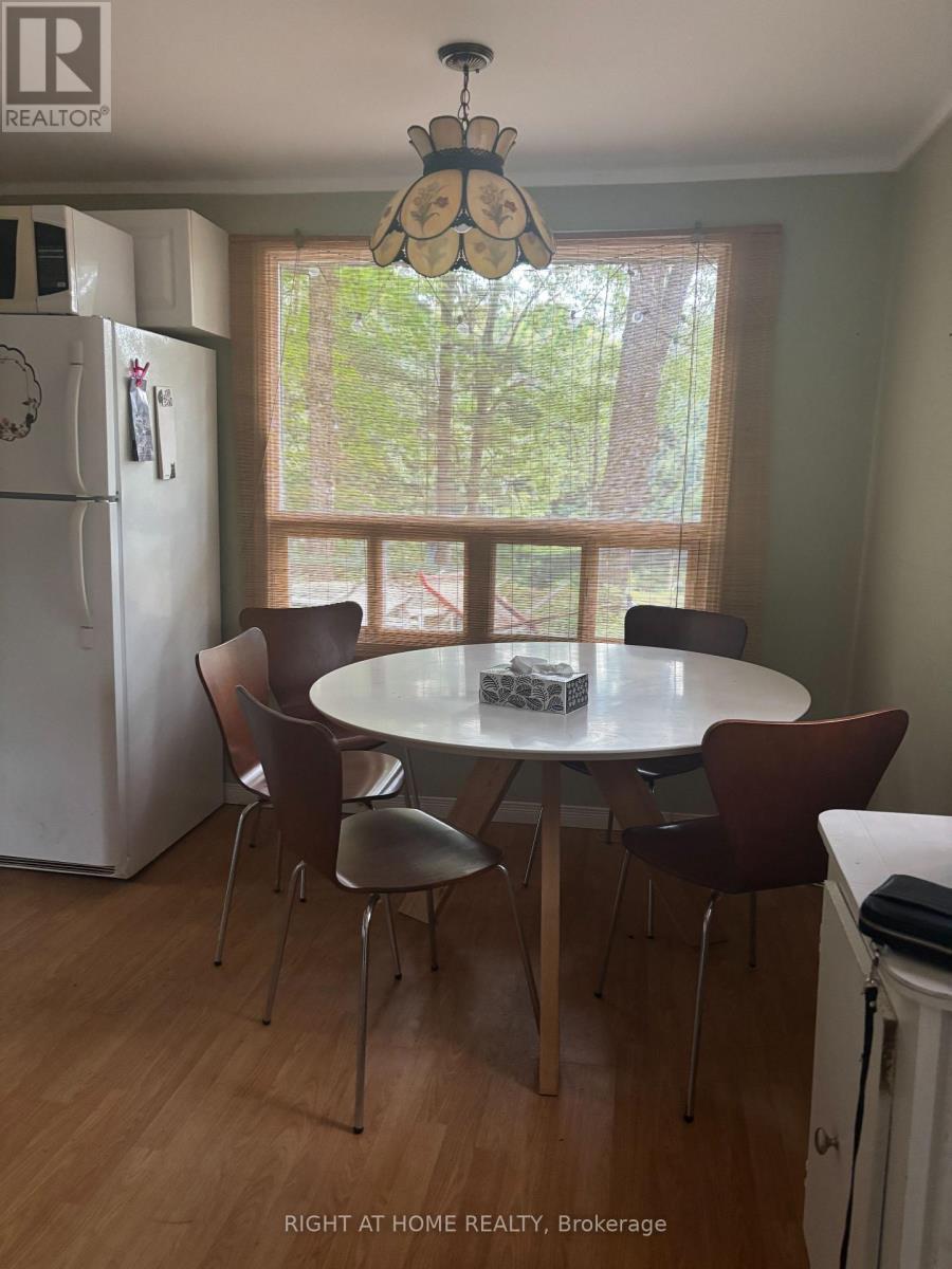 28 BAKER LANE - Image 4