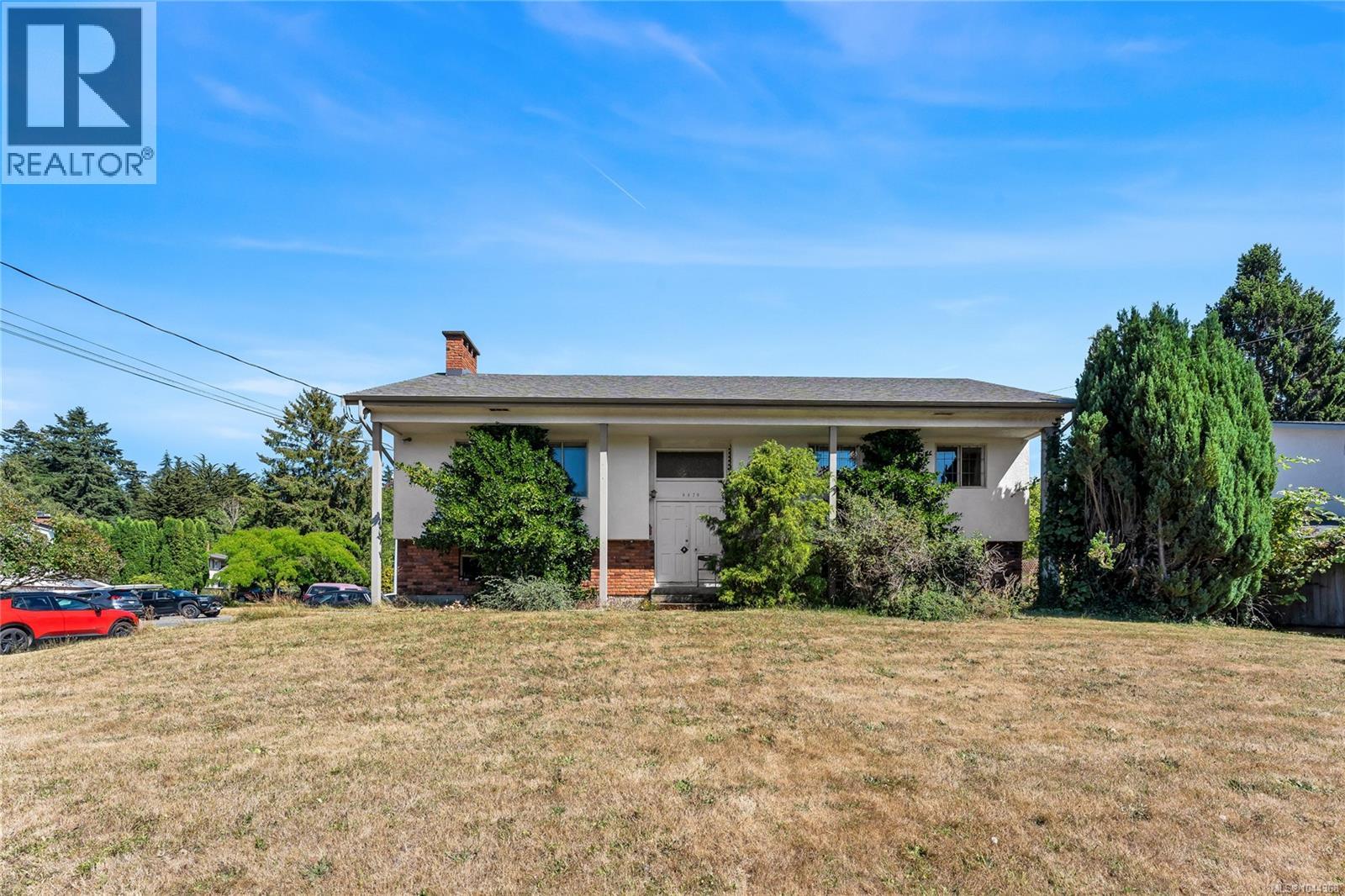 4479 Majestic Dr - 36