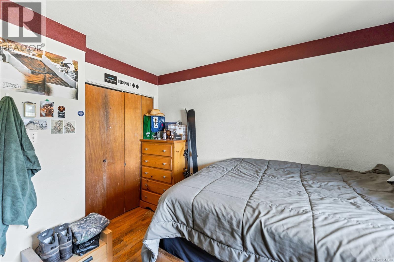 4479 Majestic Dr - 9