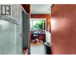 Bedroom - 4479 Majestic Dr, Saanich, BC V8N3H7 Photo 10