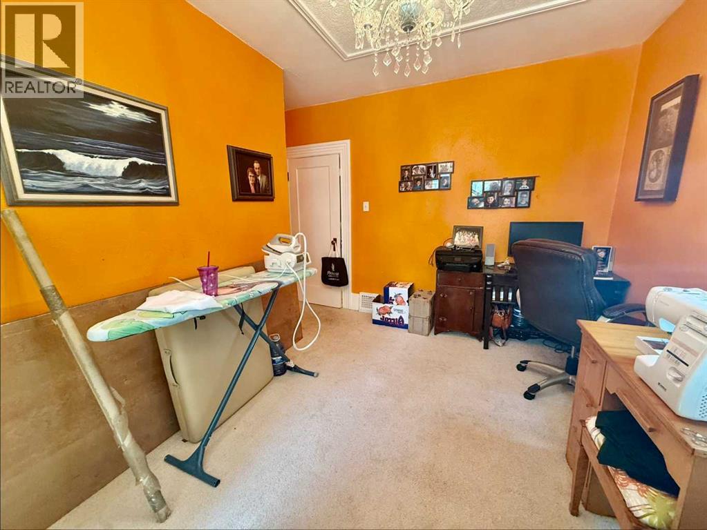 5107 46 Street - Image 15