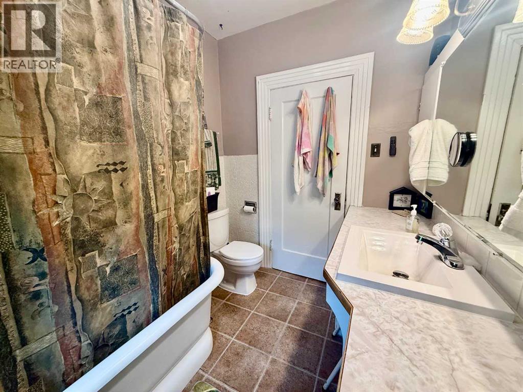 5107 46 Street - Image 21