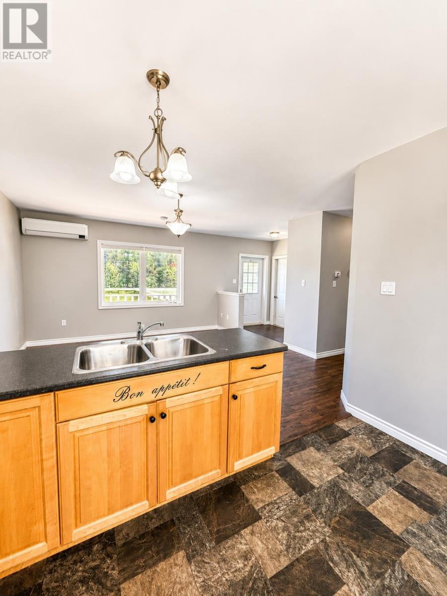 23, 25, 27, 29 Mont Carmel Road - 5