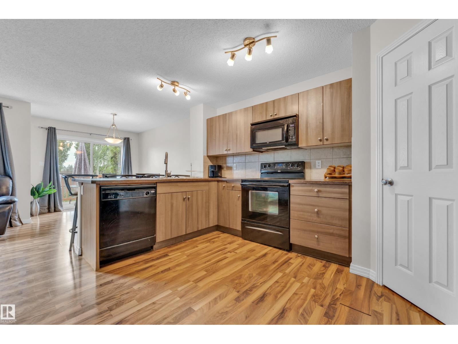 1030 177A ST NW - Image 10