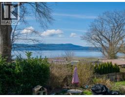 2277 Phillips Road, Powell River, BC  Photo 55