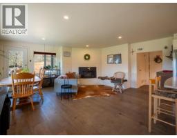 2277 Phillips Road, Powell River, BC  Photo 38