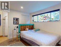 2277 Phillips Road, Powell River, BC  Photo 41