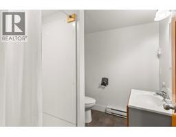 601 Barry Road, Revelstoke, BC V0E2S0 Photo 36