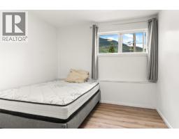 601 Barry Road, Revelstoke, BC V0E2S0 Photo 35