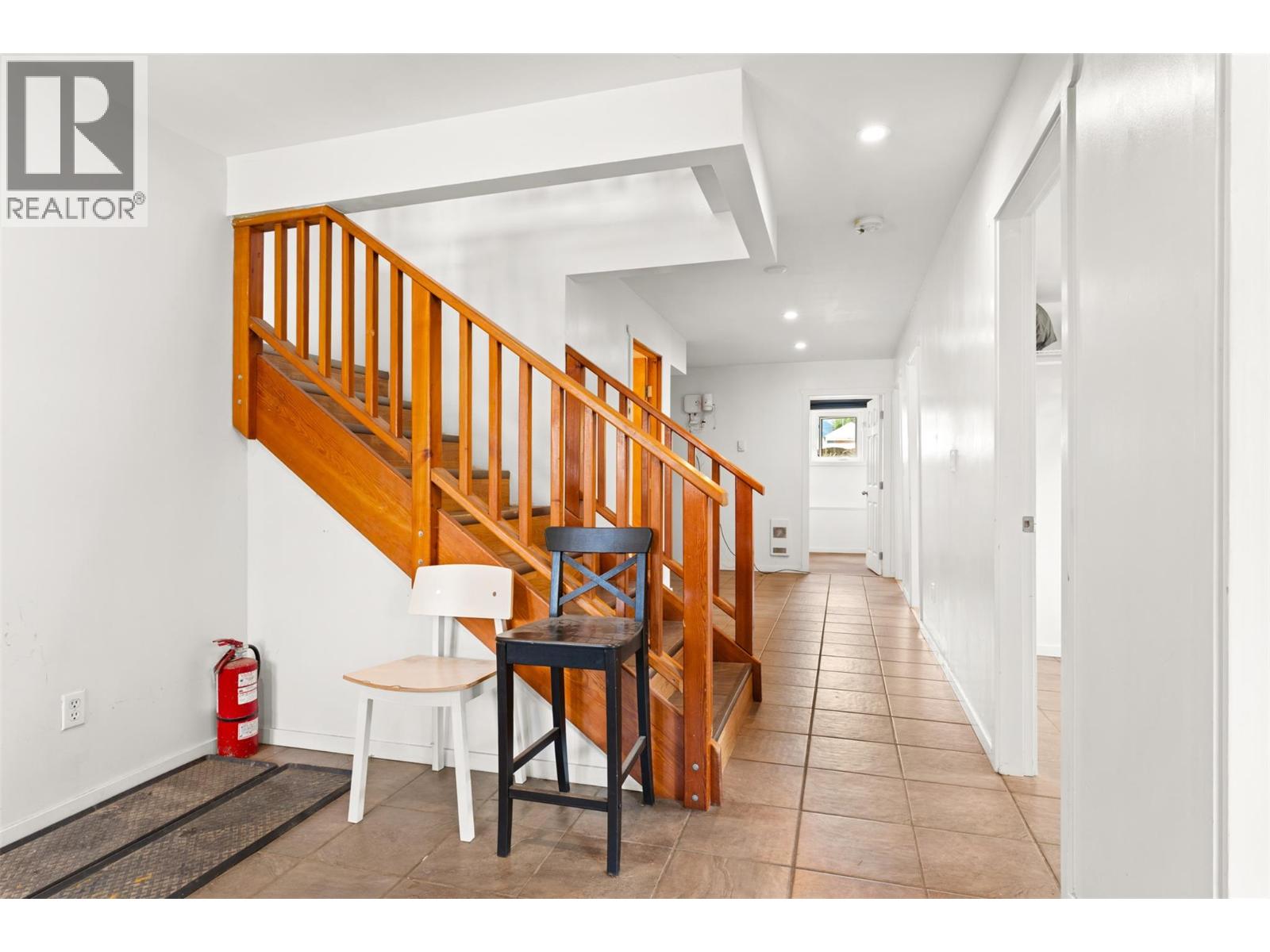 601 Barry Road - 30