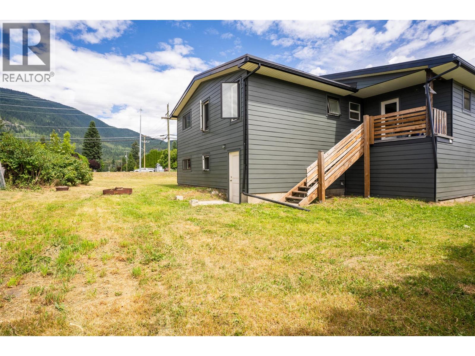 601 Barry Road - 7