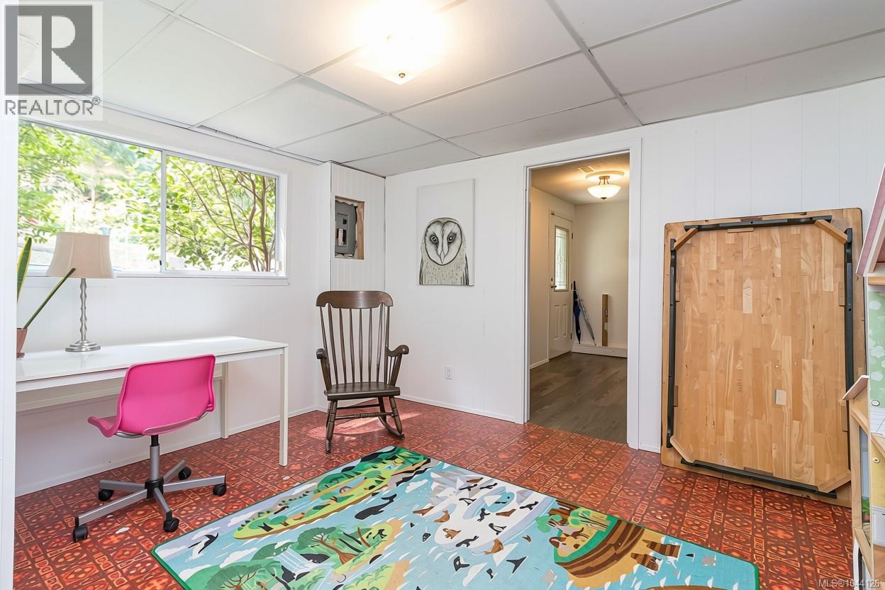 3330 Ravenwood Rd - 8
